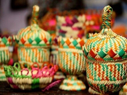 تولید صنایع دستی حصیری و چوبی